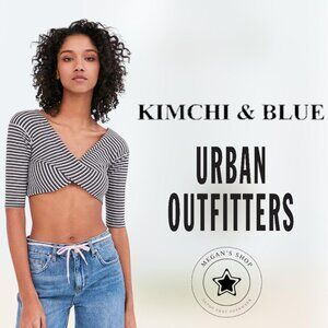 Kimchi Blue Don't Get It Twisted Cropped Stripped 3/4ths Sleeves Crop Top S